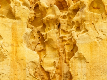 irregular erosion
