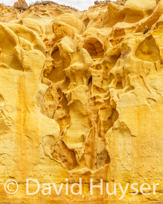 irregular erosion