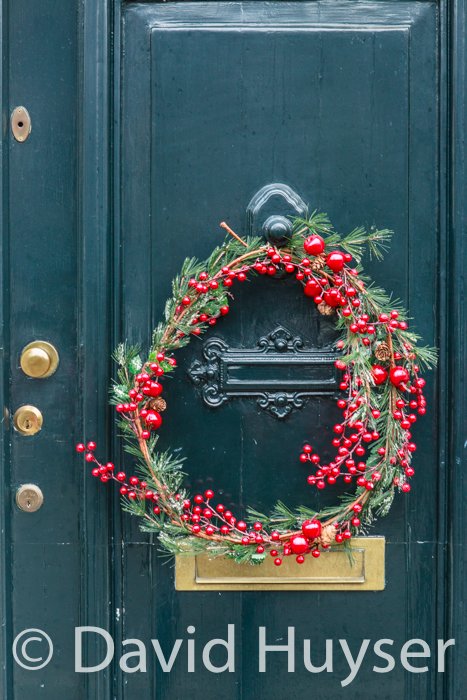 red berry wreath